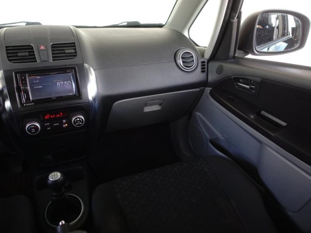 Suzuki SX4  1.6 VVT 