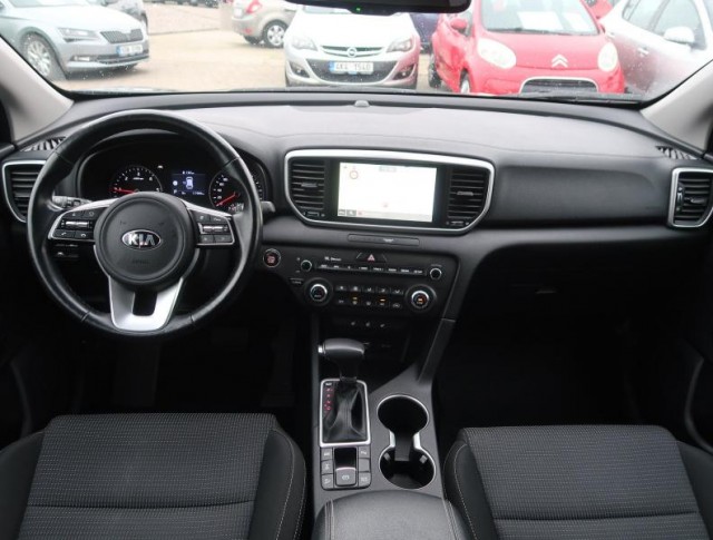 Kia Sportage  1.6 CRDi MHEV Black Edition