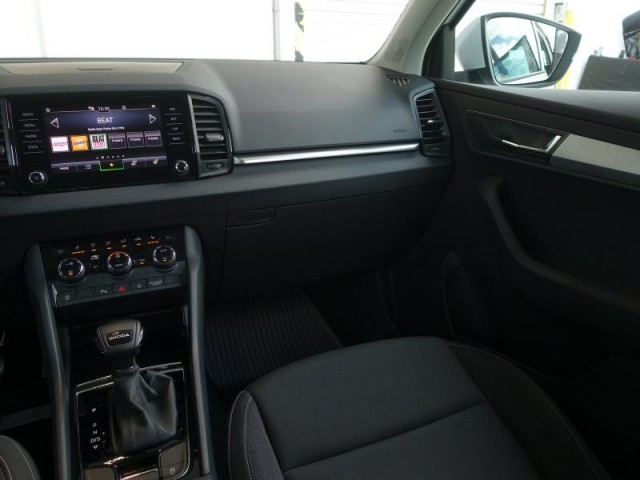 Škoda Karoq  1.5 TSI Fresh