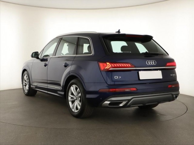 Audi Q7  55 TFSI S-Line