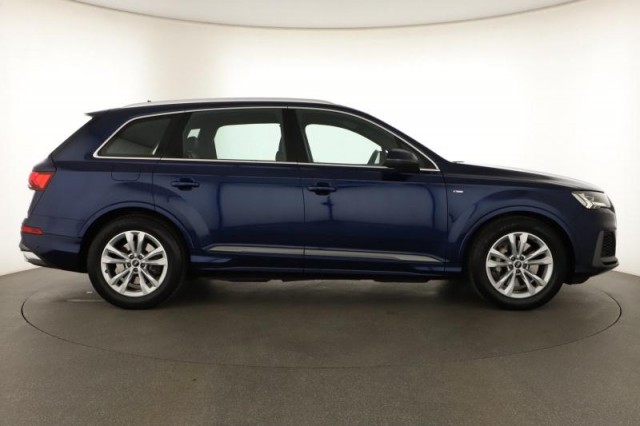 Audi Q7  55 TFSI S-Line