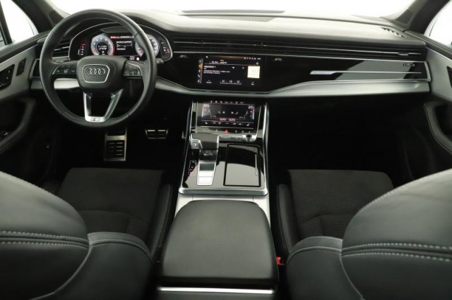 Audi Q7  55 TFSI S-Line