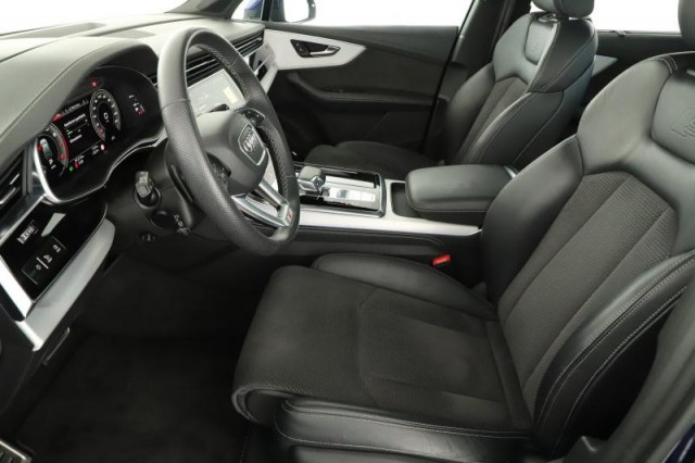 Audi Q7  55 TFSI S-Line