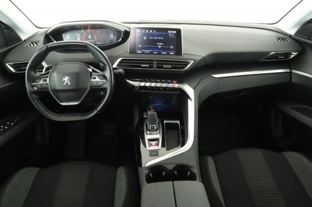 Peugeot 3008  1.6 BlueHDi 