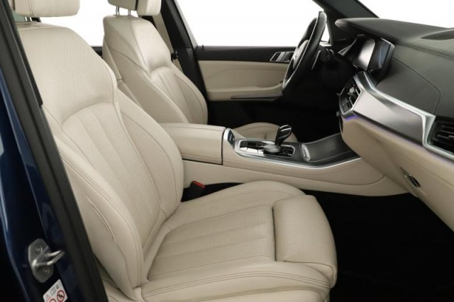 BMW X5  xDrive30d M Paket