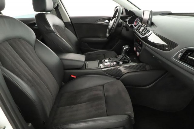 Audi A6 Allroad  3.0 TDI 