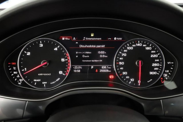 Audi A6 Allroad  3.0 TDI 
