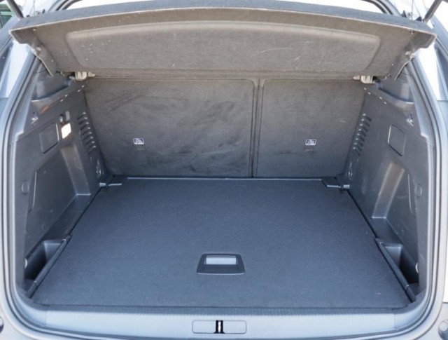 Peugeot 3008  1.5 BlueHDi Active Pack