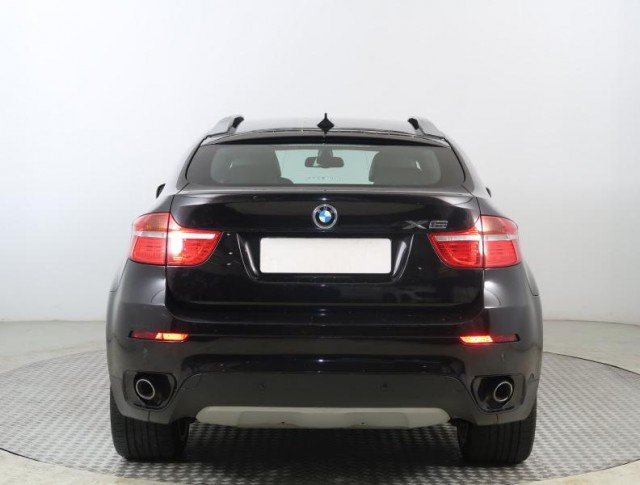 BMW X6  xDrive40d 