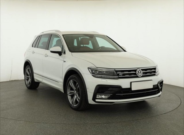 Volkswagen Tiguan  2.0 TSI R-Line