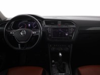 Volkswagen Tiguan  2.0 TSI R-Line