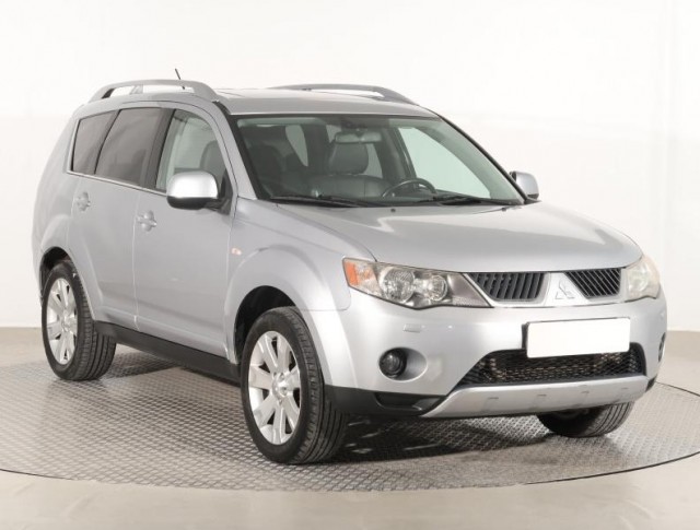 Mitsubishi Outlander  2.0 DI-D Invite
