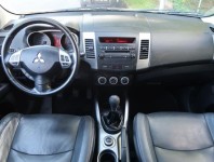 Mitsubishi Outlander  2.0 DI-D Invite