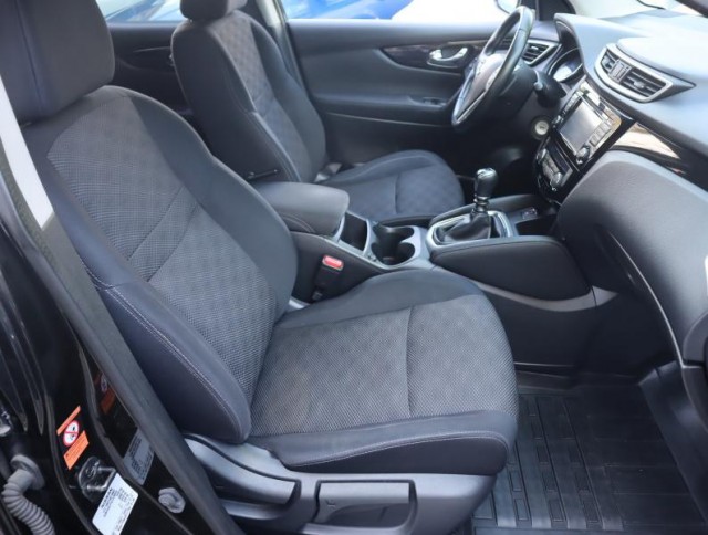 Nissan Qashqai  1.5 dCi 