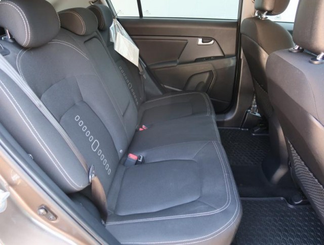 Kia Sportage  1.7 CRDi 