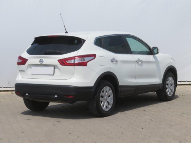 Nissan Qashqai  1.2 DIG-T Visia