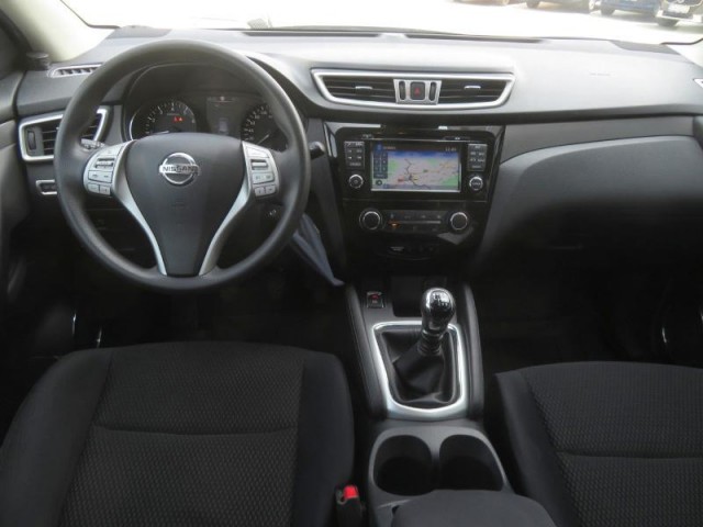 Nissan Qashqai  1.2 DIG-T Visia