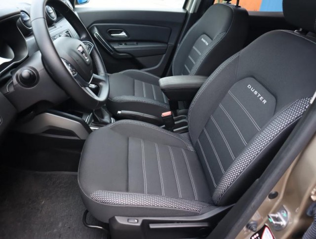 Dacia Duster  1.6 SCe Prestige