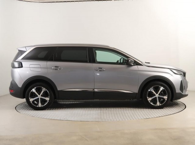 Peugeot 5008  1.5 BlueHDi Allure