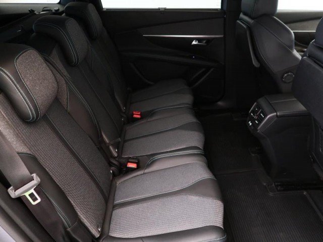 Peugeot 5008  1.5 BlueHDi Allure