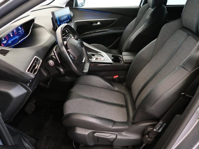 Peugeot 5008  1.5 BlueHDi Allure