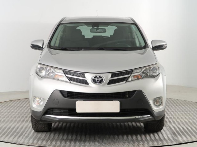 Toyota RAV 4  2.2 D-4D Style