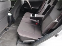 Toyota RAV 4  2.2 D-4D Style