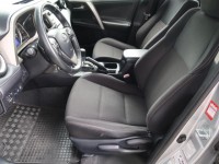 Toyota RAV 4  2.2 D-4D Style