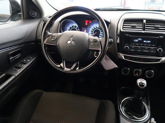 Mitsubishi ASX  1.6 MIVEC 