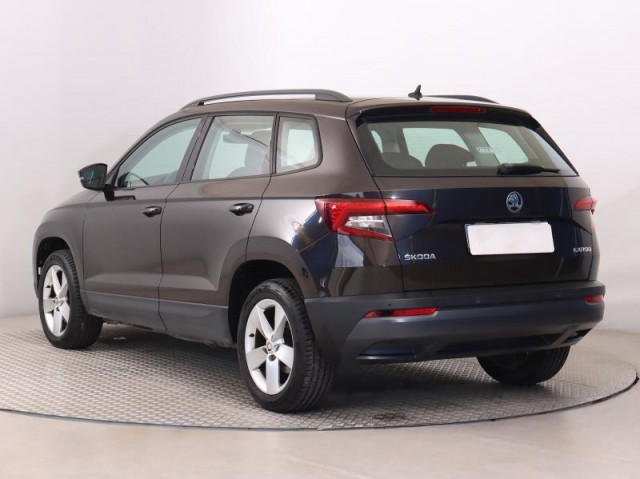 Škoda Karoq  1.0 TSI Ambition Plus
