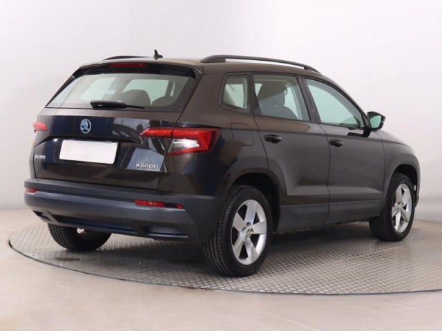 Škoda Karoq  1.0 TSI Ambition Plus