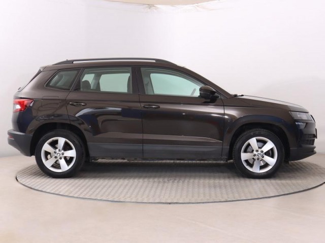 Škoda Karoq  1.0 TSI Ambition Plus