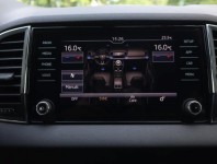 Škoda Karoq  1.0 TSI Ambition Plus