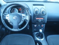 Nissan Qashqai  1.6 Tekna