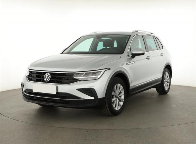 Volkswagen Tiguan  1.5 TSI 