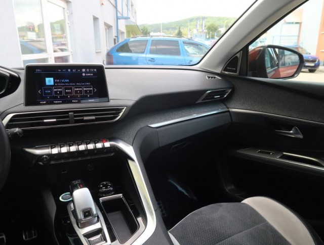 Peugeot 3008  1.6 BlueHDi 