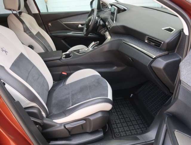 Peugeot 3008  1.6 BlueHDi 