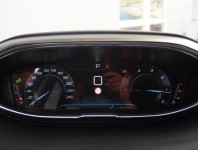 Peugeot 3008  1.6 BlueHDi 