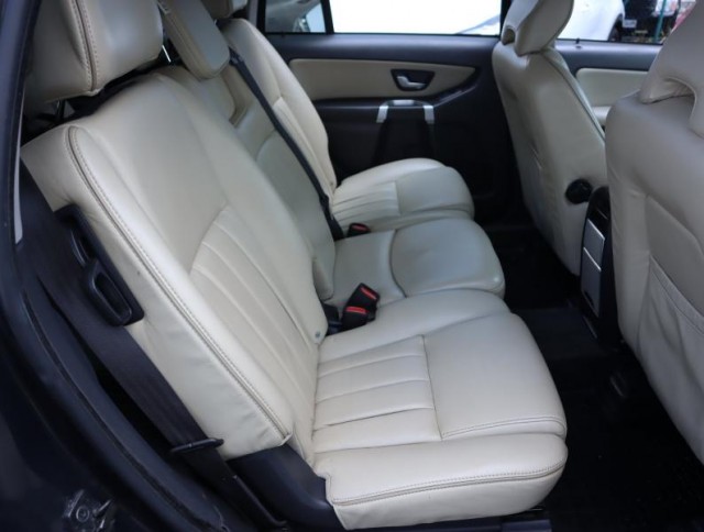Volvo XC90  D5 