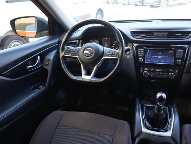 Nissan X-Trail  1.6 DIG-T 
