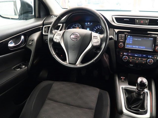 Nissan Qashqai  1.2 DIG-T Visia