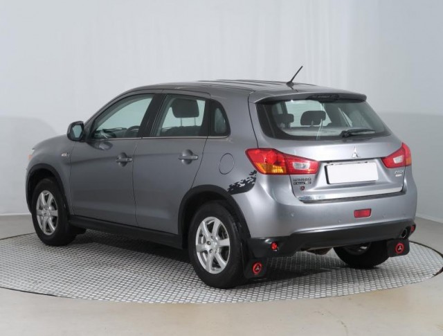 Mitsubishi ASX  1.6 MIVEC Inform