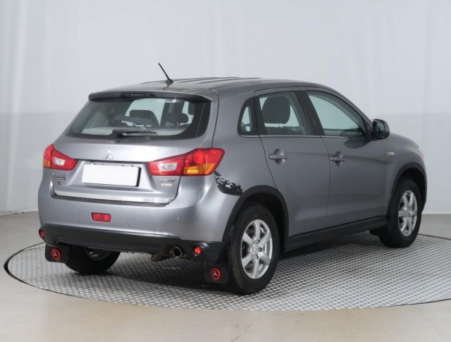 Mitsubishi ASX  1.6 MIVEC Inform