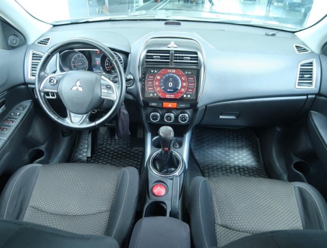 Mitsubishi ASX  1.6 MIVEC Inform