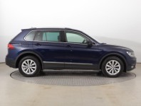 Volkswagen Tiguan  2.0 TDI 