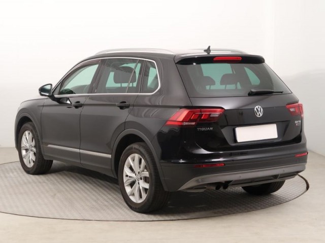 Volkswagen Tiguan  2.0 TSI Comfortline
