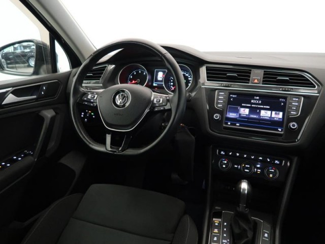 Volkswagen Tiguan  2.0 TSI Comfortline