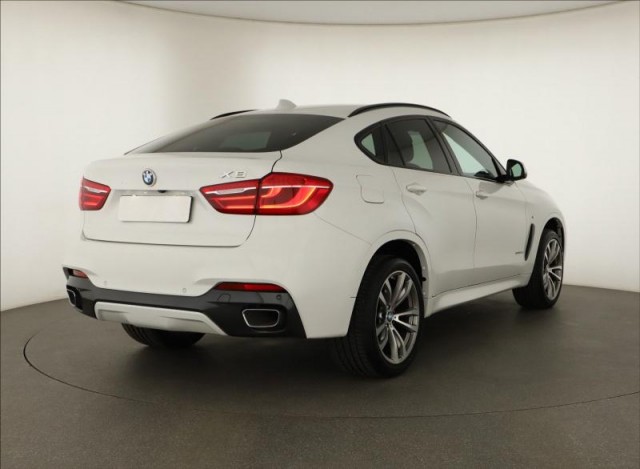 BMW X6  xDrive30d M Paket