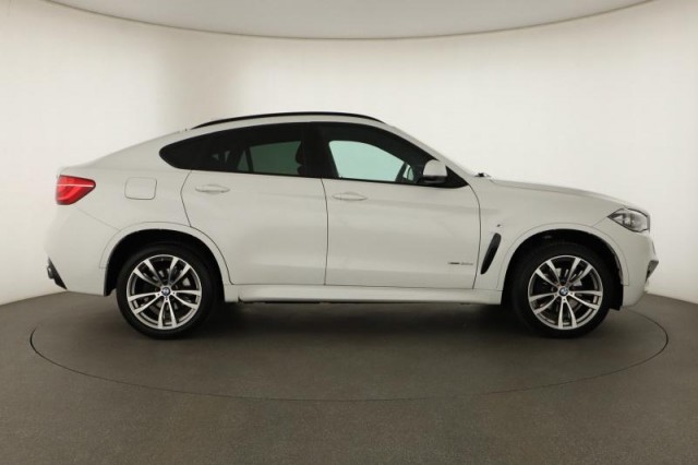 BMW X6  xDrive30d M Paket