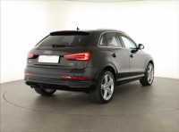 Audi Q3  2.0 TDI 